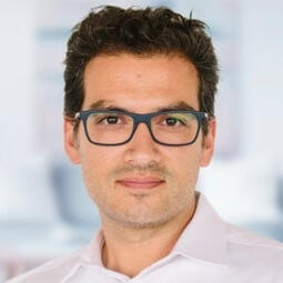 Esteban Hopenhayn